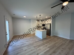 1622 Gum St in Gastonia, NC - Building Photo - Building Photo