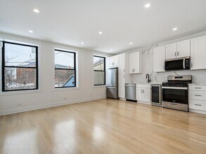 133-143 Vine Ave in Park Ridge, IL - Building Photo - Building Photo