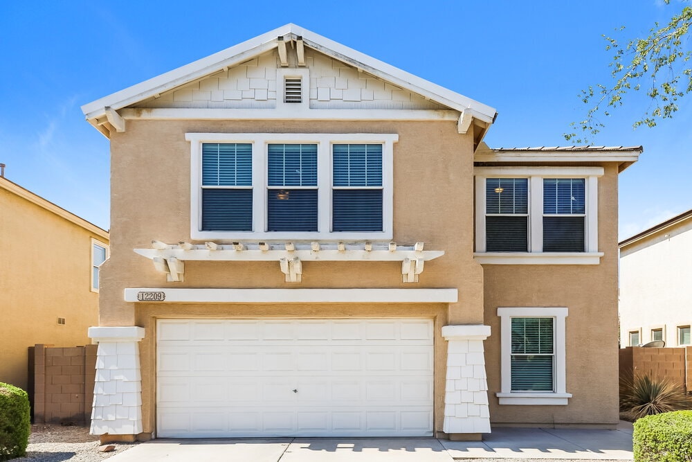 12209 W Flanagan St in Avondale, AZ - Building Photo