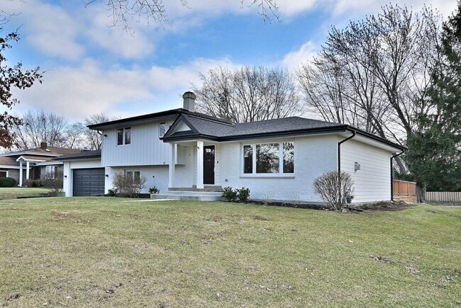 property at 263 Bobwhite Ln