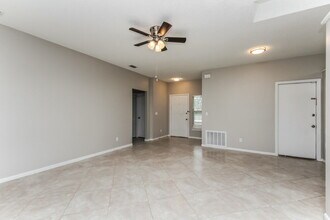 3803 Windway Ct in Orlando, FL - Building Photo - Building Photo