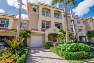 4803 Sawgrass Breeze Dr in Palm Beach Gardens, FL - Building Photo