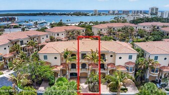 803 del Sol Cir in Tequesta, FL - Building Photo