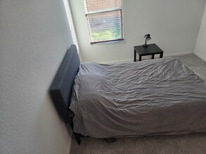 7118 Shamrock Dome in San Antonio, TX - Foto de edificio - Building Photo