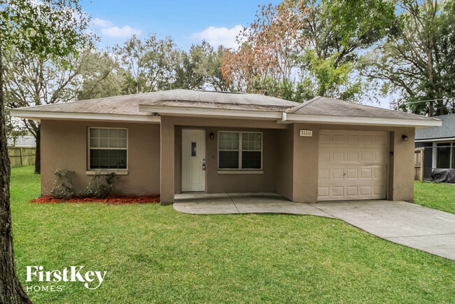 property at 31111 Oakmont Ave