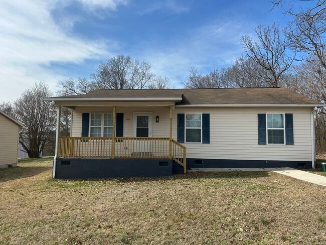 200 Charles St in Thomasville, NC - Building Photo - Building Photo