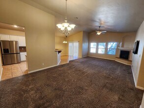 4215 Franzia Rd in Las Cruces, NM - Foto de edificio - Building Photo