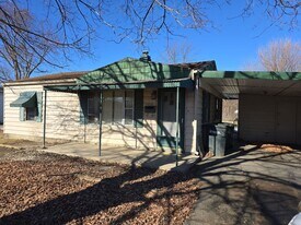 2210 E 19th St in Muncie, IN - Building Photo