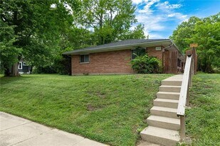 109 Oxford Ave in Dayton, OH - Building Photo
