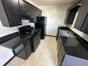 320 S Wyandotte Ave in Bartlesville, OK - Building Photo - Building Photo