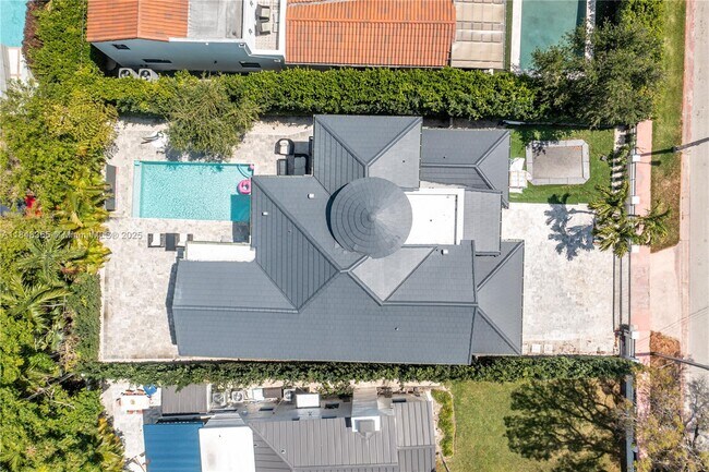 5978 Alton Rd in Miami Beach, FL - Building Photo - Building Photo