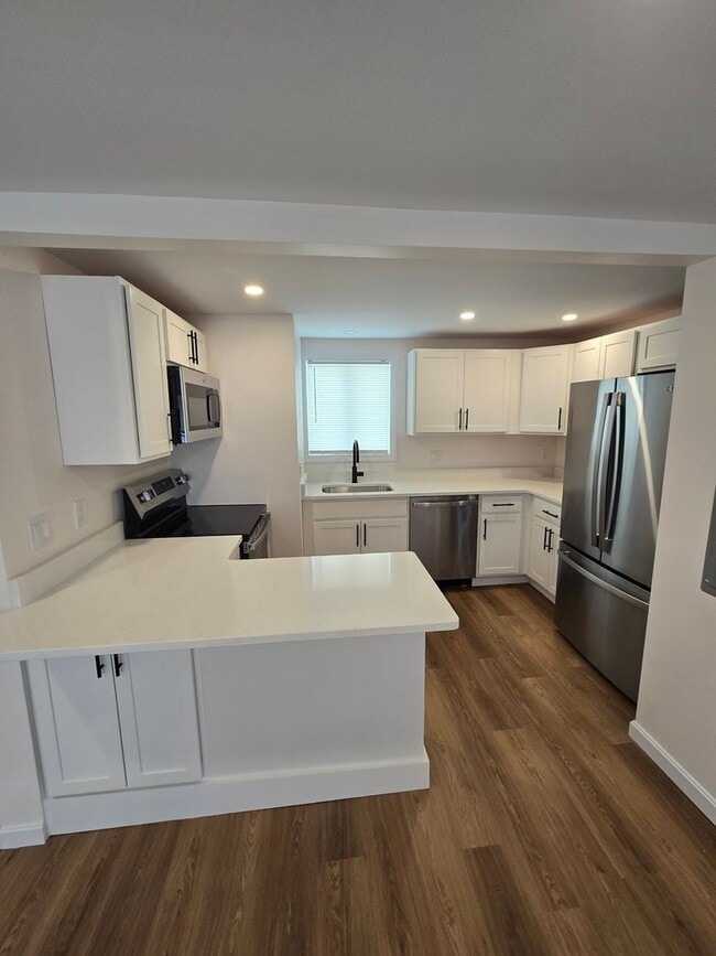 property at 10 Rantoul St