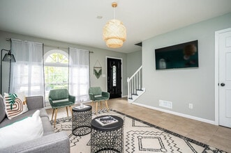 1263 Sweet Pine Dr in Norcross, GA - Building Photo - Building Photo