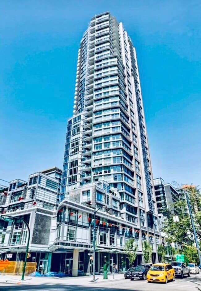 property at 1283 Howe St