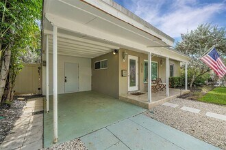 5300 NE 3rd Ave in Fort Lauderdale, FL - Building Photo - Building Photo