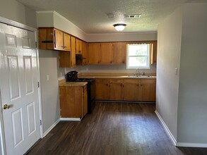101 Normandy Ave in Batesville, MS - Building Photo - Building Photo