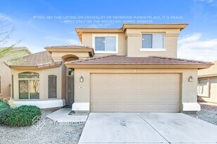 4617 W Fawn Dr, Unit 1 524 in Phoenix, AZ - Building Photo