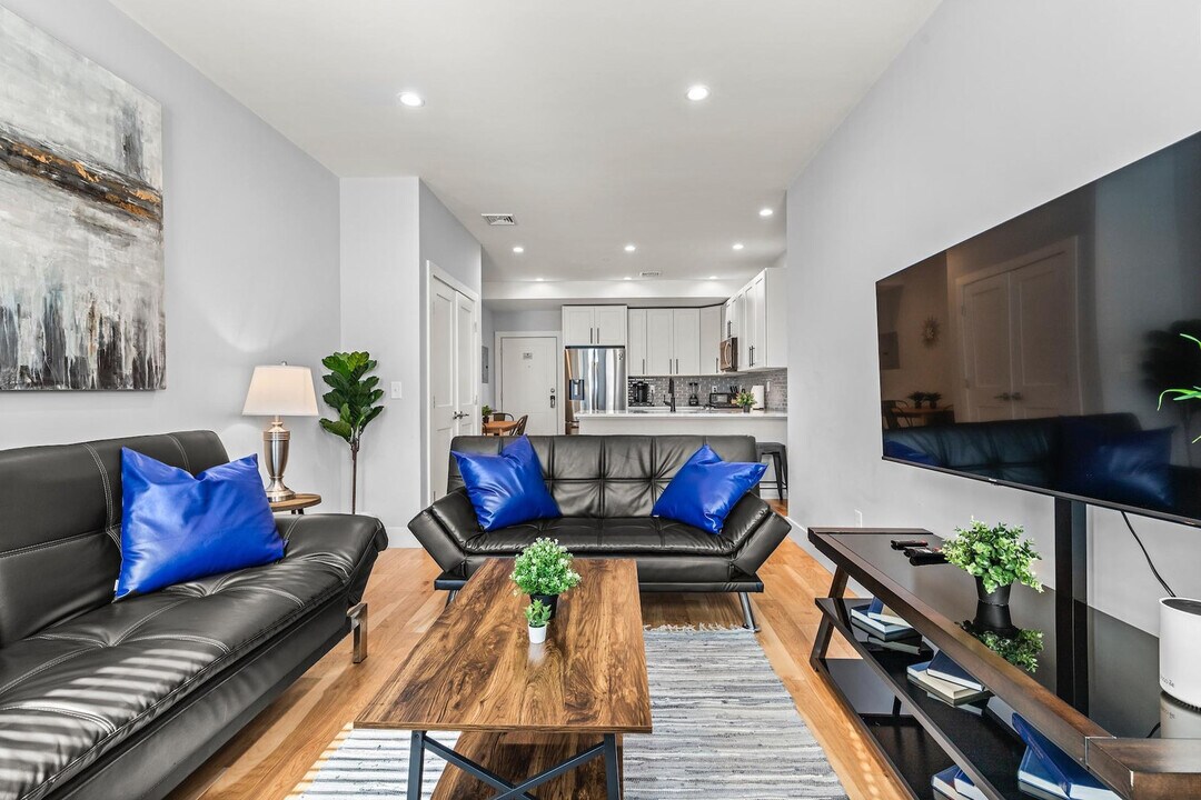 1016 Bennington St-Unit -ID1058499P in Boston, MA - Building Photo
