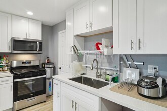 312 S 49th St in San Diego, CA - Building Photo - Building Photo