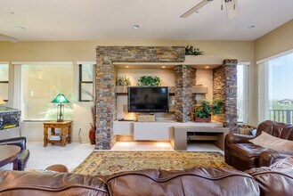 28543 N 102nd Pl in Scottsdale, AZ - Building Photo - Building Photo