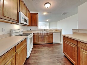 5 Black Haw Ct in Browns Summit, NC - Building Photo - Building Photo