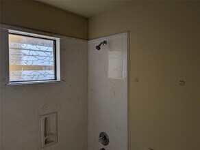 3006 La Estancia Ln in Houston, TX - Building Photo - Building Photo