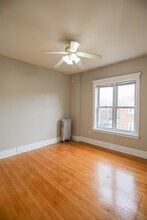 1445 W Argyle St in Chicago, IL - Building Photo - Building Photo