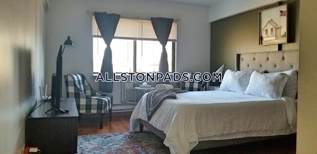 property at 1110 Commonwealth Ave