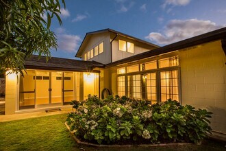 7232 Kipu Pl in Honolulu, HI - Building Photo - Building Photo