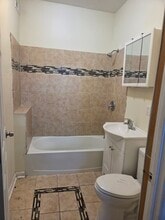 1133 E 81st St in Chicago, IL - Building Photo - Building Photo