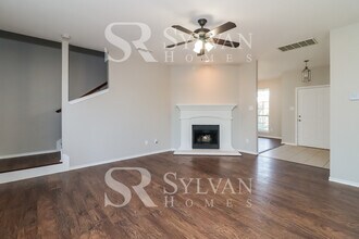 3932 Old Richwood Ln in Fort Worth, TX - Building Photo - Building Photo