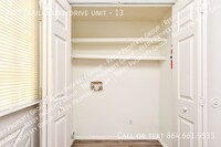 400 Trailblazer Dr in Travelers Rest, SC - Building Photo - Building Photo