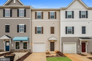 2609 Grey Wolf Ln in Locust Grove, VA - Building Photo