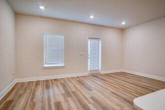 5689 Stellarjay St in Gulf Breeze, FL - Building Photo - Building Photo