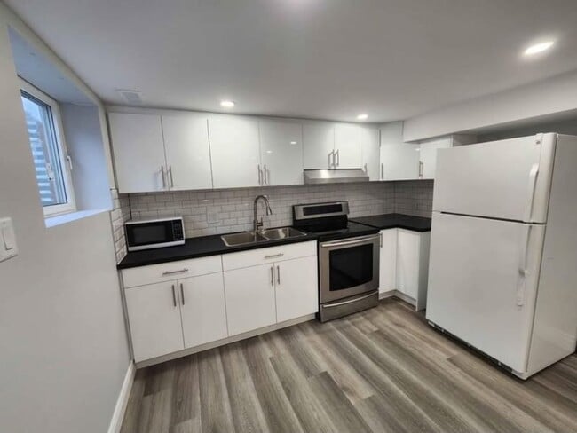 property at 670 Millbank Dr