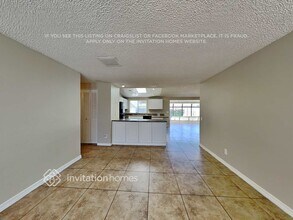 10108 W Glenrosa Ave in Phoenix, AZ - Building Photo - Building Photo