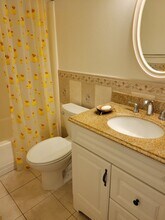 10560 Greenford Dr in San Diego, CA - Building Photo - Building Photo