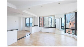 380 Rector Pl in New York, NY - Building Photo