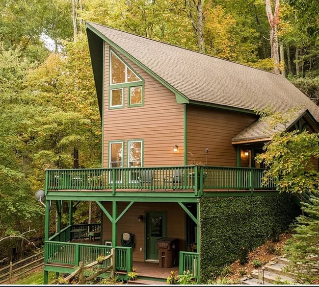 830 W Tweetsie Ln in Banner Elk, NC - Building Photo - Building Photo