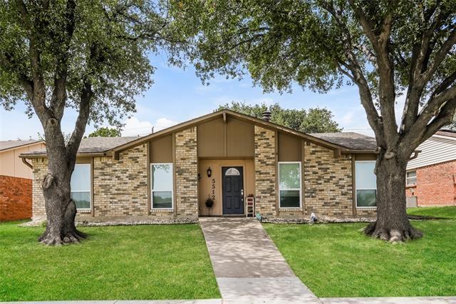 property at 5512 Squires Dr