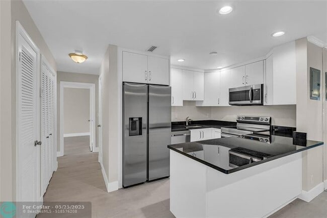 property at 6319 Bay Club Dr