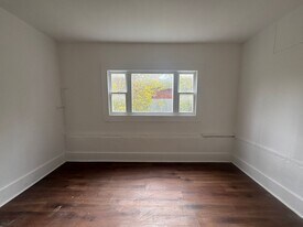 213 Depeyster St in Rome, NY - Building Photo