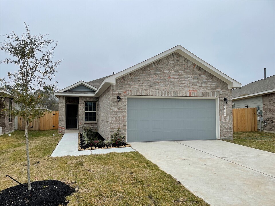 24706 Colony Meadow Trl in Huffman, TX - Building Photo