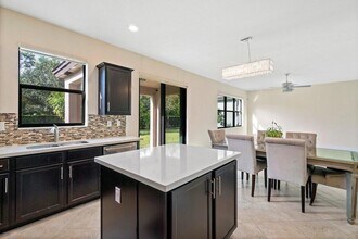 5643 Sandbirch Wy in Greenacres, FL - Building Photo - Building Photo