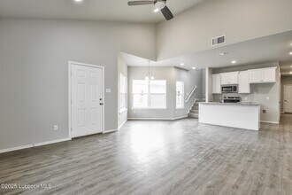 3117 74th St in Lubbock, TX - Building Photo - Building Photo