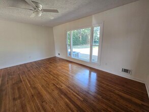 445 Gilbert St SE in Aiken, SC - Building Photo - Building Photo