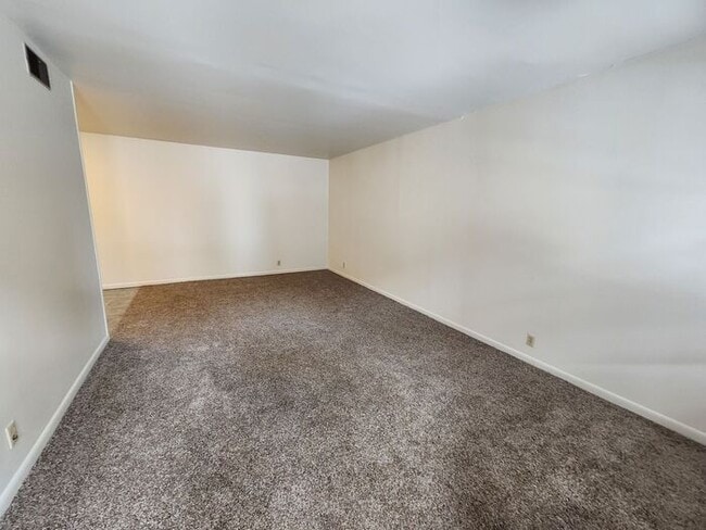 600 S 4th St in Terre Haute, IN - Building Photo - Building Photo