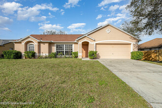 1642 Canon Ave NW in Palm Bay, FL - Building Photo - Building Photo