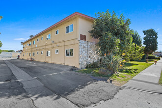 El Dorado in Downey, CA - Building Photo - Building Photo