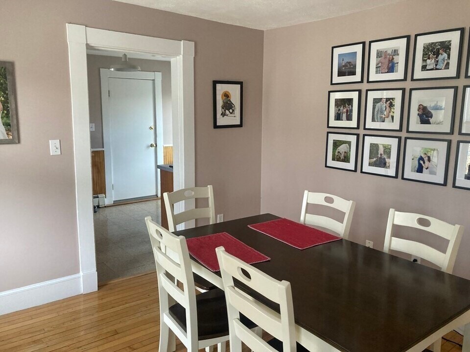 54 Lewis Ave-Unit -2 in Arlington, MA - Building Photo